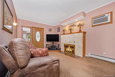 Move In Ready Home In The Desirable Oceanside School District! - photo 4