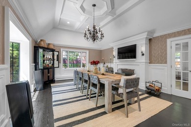 Nestled within Roslyn's historic Sinclair Martin enclave, this - photo 11