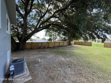 TRI LEVEL HOME on .26 of an acre! 3 Bedroom 2 bath with Living - photo 11