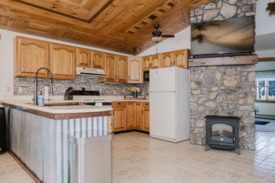 Charming Year-Round Waterfront Retreat on Brettuns Pond! - photo 13