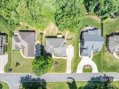 Reduced! Welcome to 4017 Foxes Trail! This Beautifully - photo 4