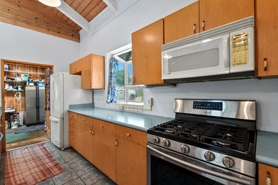 3330 Kehala Drive presents a unique opportunity in Maui Meadows - photo 16