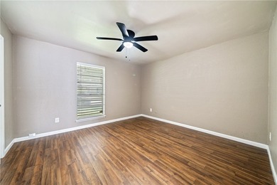 Welcome to this beautifully updated 3-bedroom, 2-bath home - photo 17