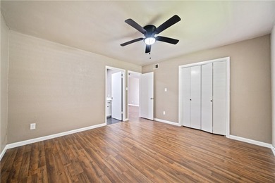 Welcome to this beautifully updated 3-bedroom, 2-bath home - photo 18