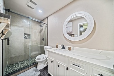 Welcome to this beautifully updated 3-bedroom, 2-bath home - photo 19