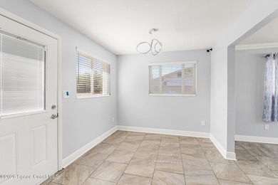 TRI LEVEL HOME on .26 of an acre! 3 Bedroom 2 bath with Living - photo 20