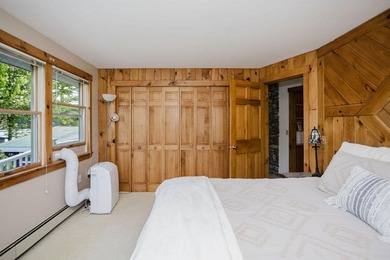 Charming Year-Round Waterfront Retreat on Brettuns Pond! - photo 23