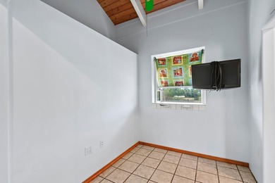 3330 Kehala Drive presents a unique opportunity in Maui Meadows - photo 23
