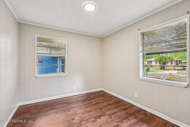 Come check out this four-bedroom, one-bathroom home is move-in - photo 24