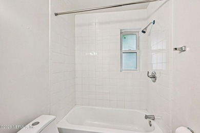 Come check out this four-bedroom, one-bathroom home is move-in - photo 27