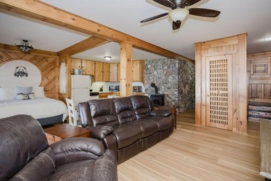 Charming Year-Round Waterfront Retreat on Brettuns Pond! - photo 29