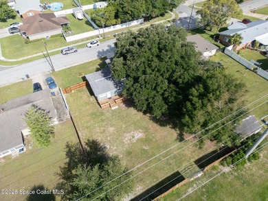 TRI LEVEL HOME on .26 of an acre! 3 Bedroom 2 bath with Living - photo 42