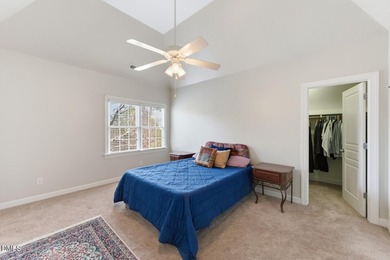 Golf course views, true one-level living, an all-brick custom - photo 50