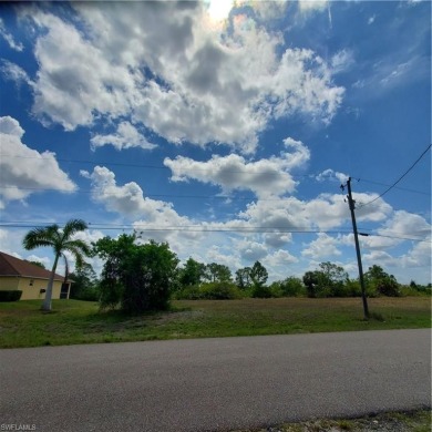 Cape Coral Lakes Area Lot For Sale in Cape Coral Florida