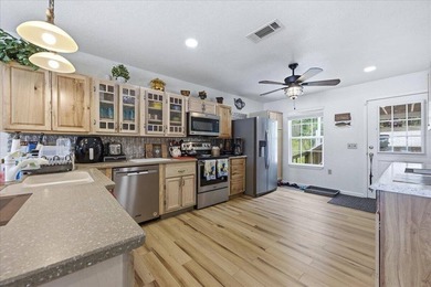 **Waterfront Living with Farmhouse Charm on Kings Lake** Welcome - photo 3