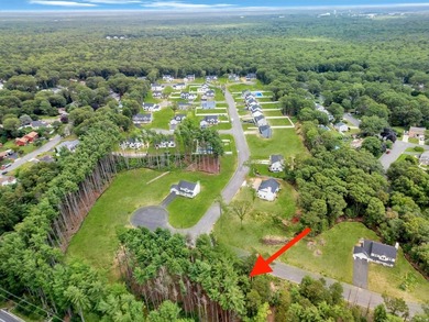 New Construction Colonial - To Be Built. 4 Bedrooms, 2.5 - photo 2