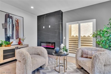 Stunning, fully renovated home in the prestigious Las Vegas - photo 6