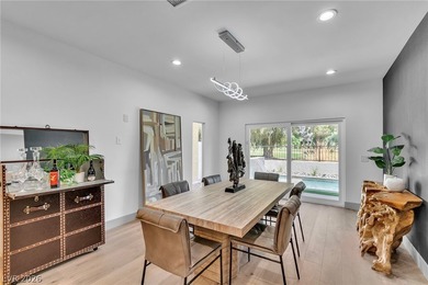 Stunning, fully renovated home in the prestigious Las Vegas - photo 9