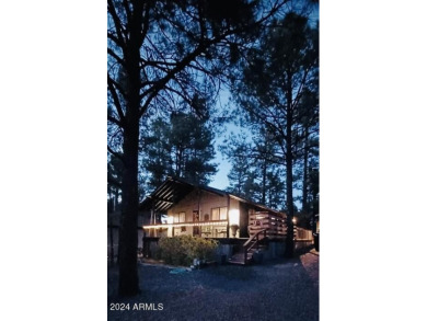 Fools Hollow Lake Home For Sale in Show Low Arizona