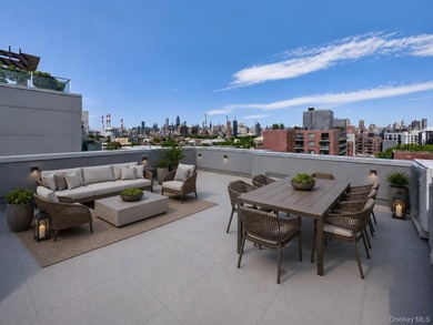 Welcome to the Astra! Astoria's newest architectural gem, a - photo 11