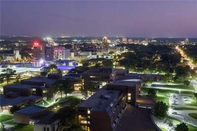 Sweeping views, luxurious amenities, prime entertaining space