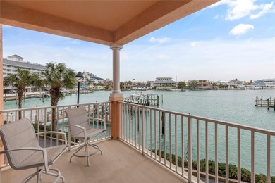 Under contract-accepting backup offers. Harborview Grande unit - photo 3