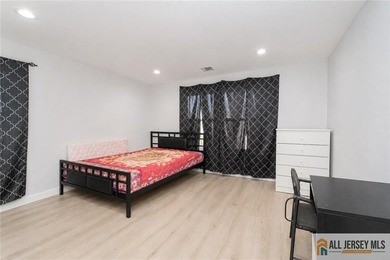 Turn Key Home! This large home has been completely rebuilt! - photo 20