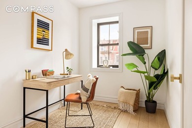 Welcome to this beautifully reimagined 1915 townhouse a fully - photo 12