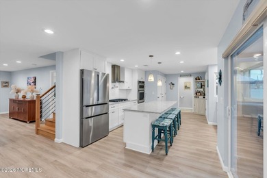 Welcome to one of Green Island's most desirable waterfront - photo 17