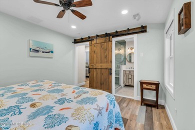 Welcome to one of Green Island's most desirable waterfront - photo 34
