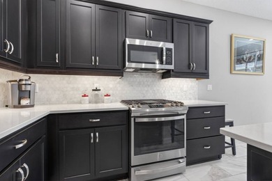 Welcome to resort-style living in the highly sought-after Ocala - photo 8