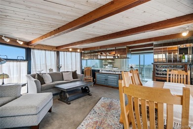 One-of-a-kind house boat/barge, wonderfully situated on Narrow - photo 11