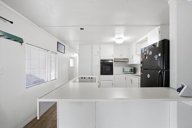 MLS# 292412 Welcome to 18 Log Ln in the heart of - photo 5
