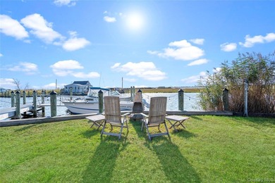 One-of-a-kind house boat/barge, wonderfully situated on Narrow - photo 29