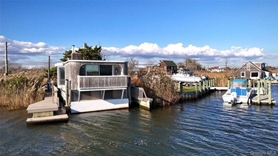 One-of-a-kind house boat/barge, wonderfully situated on Narrow - photo 42