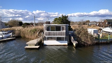 One-of-a-kind house boat/barge, wonderfully situated on Narrow - photo 43