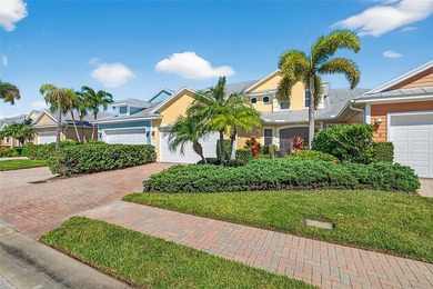 Lake Townhome/Townhouse For Sale in Vero Beach, Florida