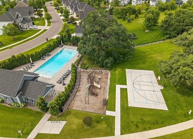 Welcome to a one-of-a-kind luxury retreat where thoughtful - photo 10