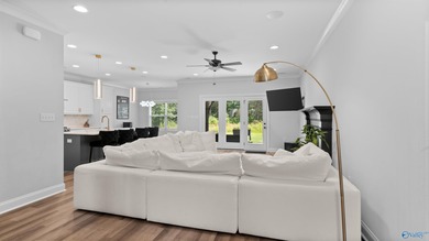 Experience modern luxury and everyday comfort in this stunning - photo 9