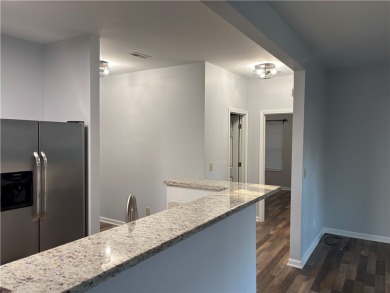 LOCATION!! Beautiful 2 Bedroom, 2 Bath Walk-In Condo - Move-In