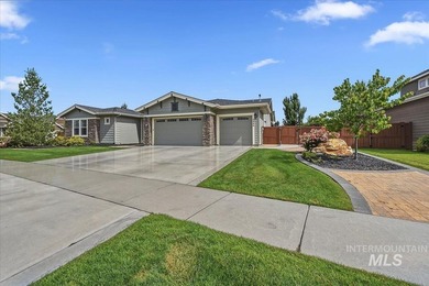 Experience exceptional quality and comfort in this beautifully - photo 3