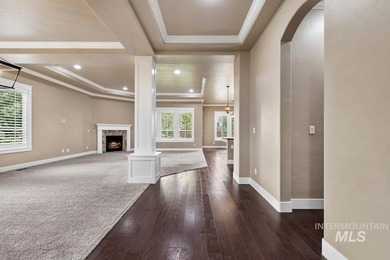Experience exceptional quality and comfort in this beautifully - photo 5