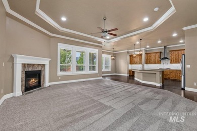 Experience exceptional quality and comfort in this beautifully - photo 8