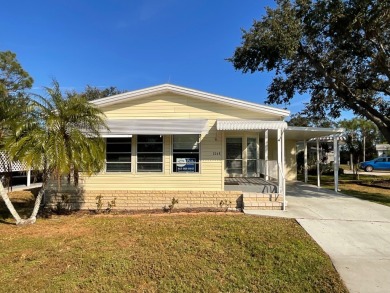 Lake Home For Sale in Lake Wales, Florida