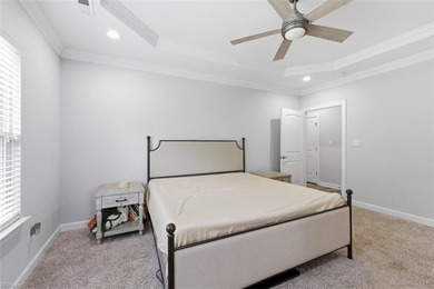 Welcome to this beautifully maintained newer-construction home - photo 11