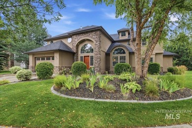 Welcome to luxury living in Eagle's highly coveted Two Rivers - photo 2