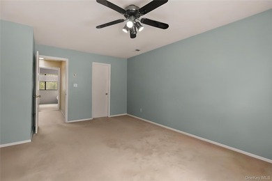 Welcome to this well-maintained home offering comfort - photo 9