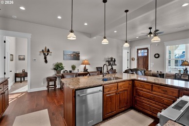*Available Fully Furnished* 5 Bed 3 Bath residence. Here is your - photo 13