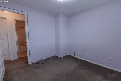 Valley views, low energy costs, and a beautifully updated - photo 18