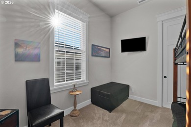 *Available Fully Furnished* 5 Bed 3 Bath residence. Here is your - photo 18